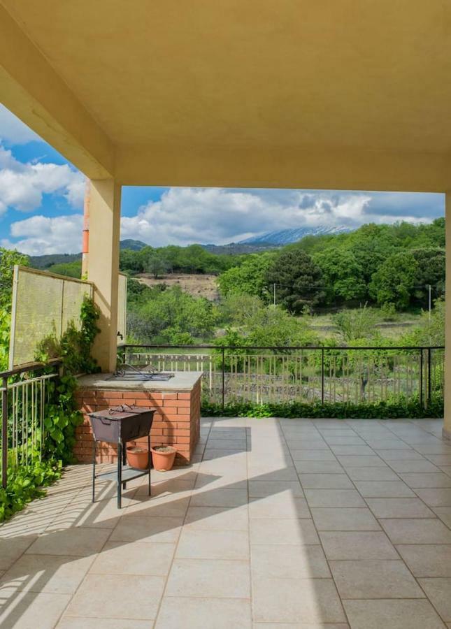 Le Vigne - Villa Overlooking Etna Adrano Екстериор снимка